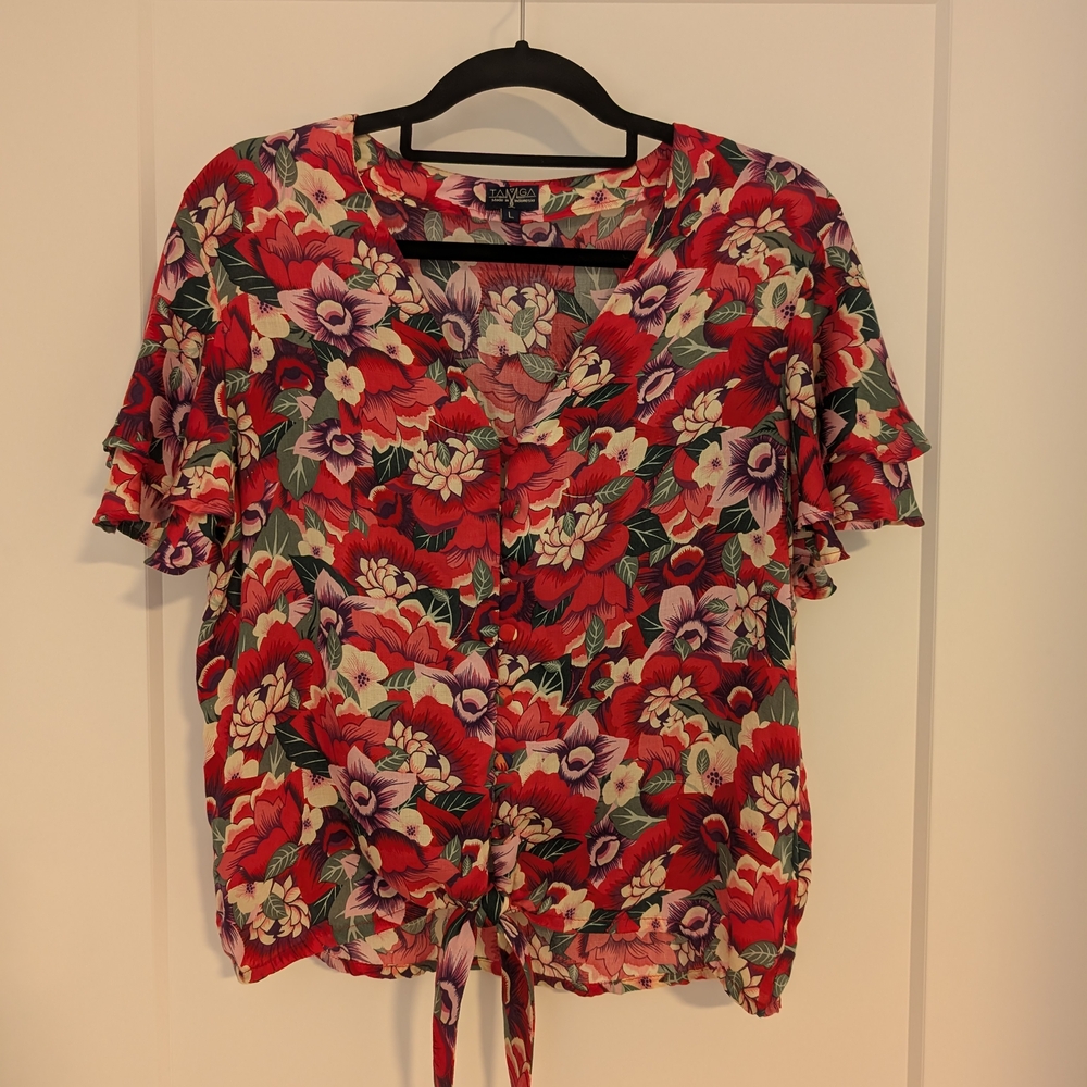 Red and White Ruffled Tie Front Short Sleeve Blouse